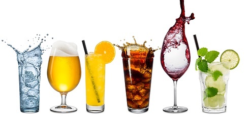 Alkohol und dessen Kalorien schaden mehrmals